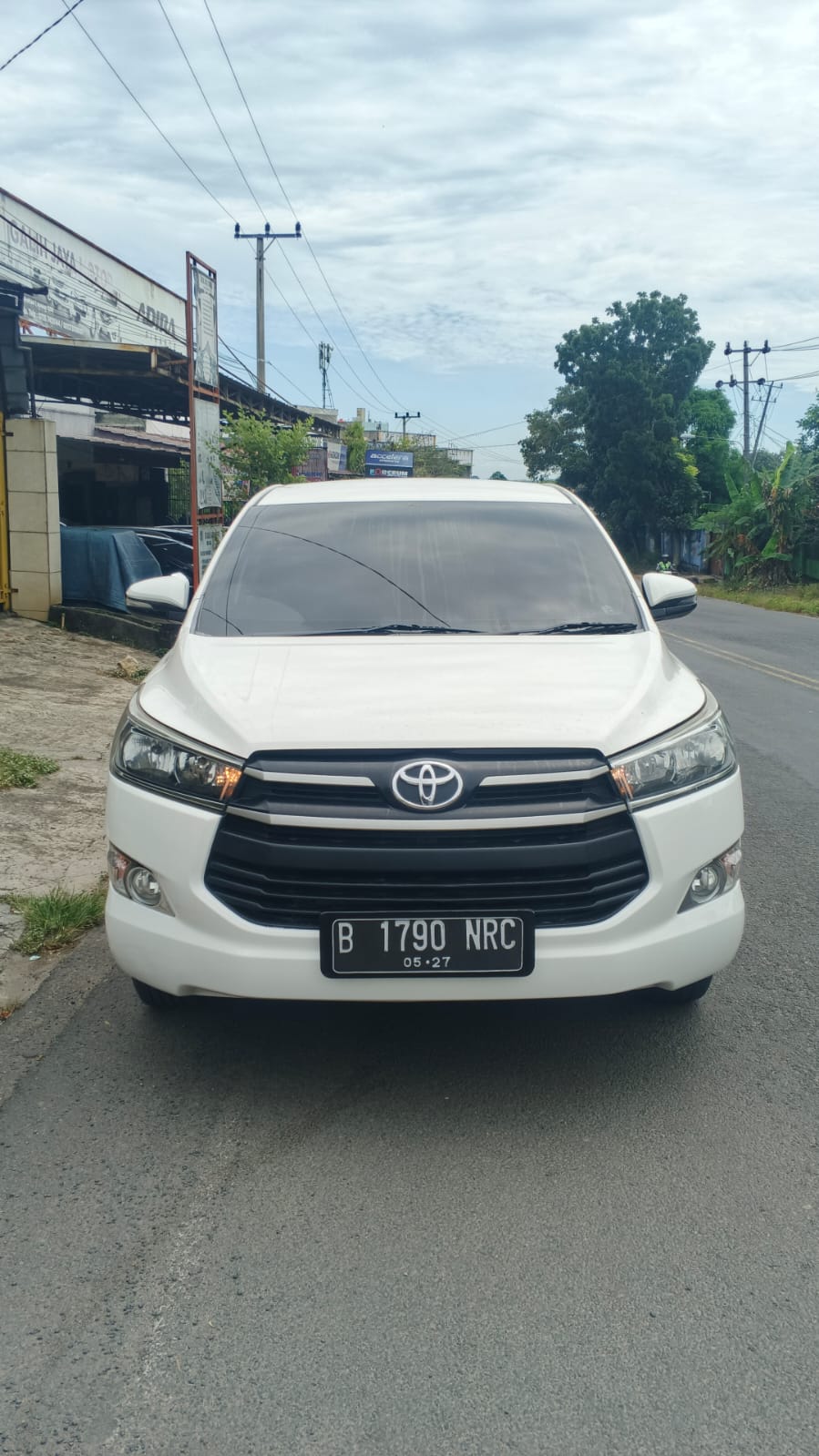 Toyota Innova rebon