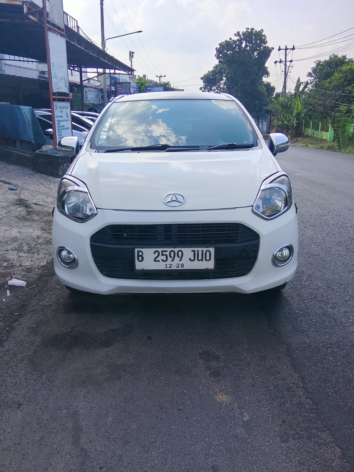 Daihatsu AYLA X MT