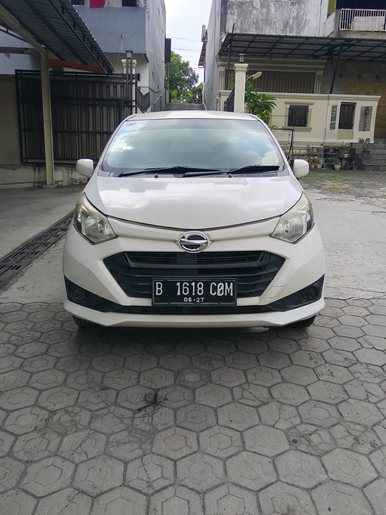Daihatsu SIGRA M