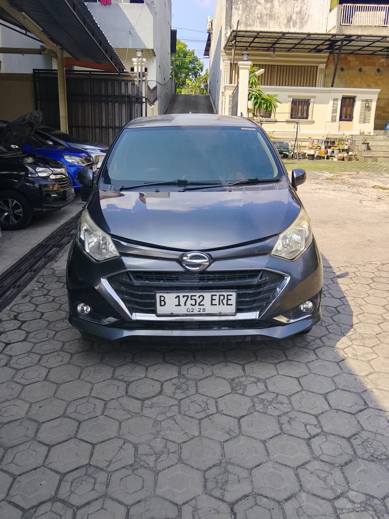 Daihatsu SIGRA X MT