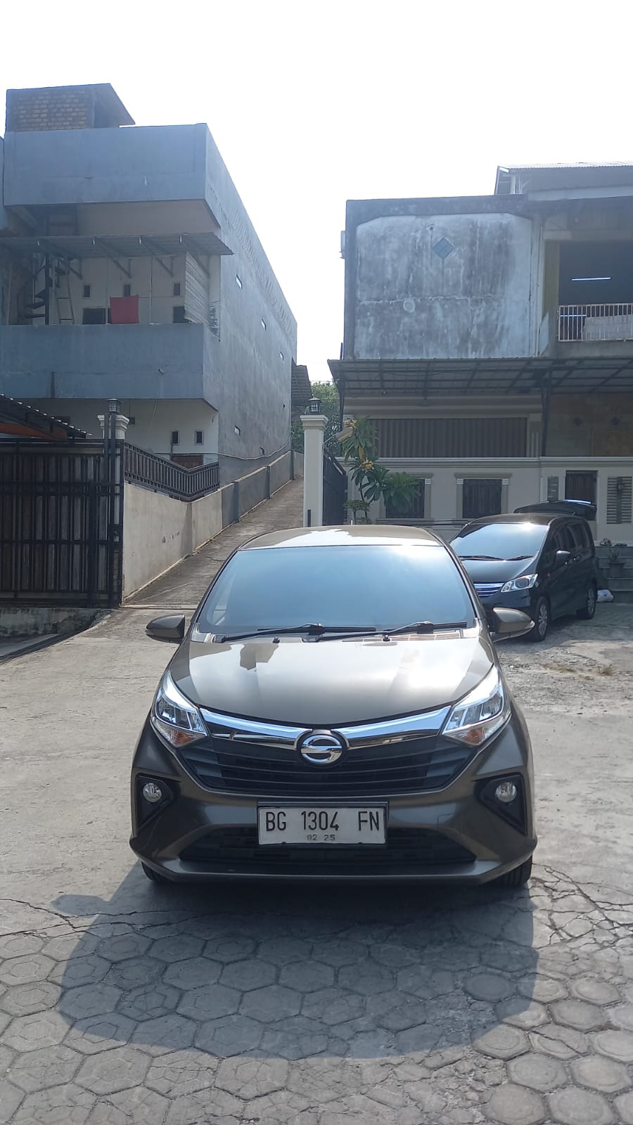 Daihatsu SIGRA 1.2 R