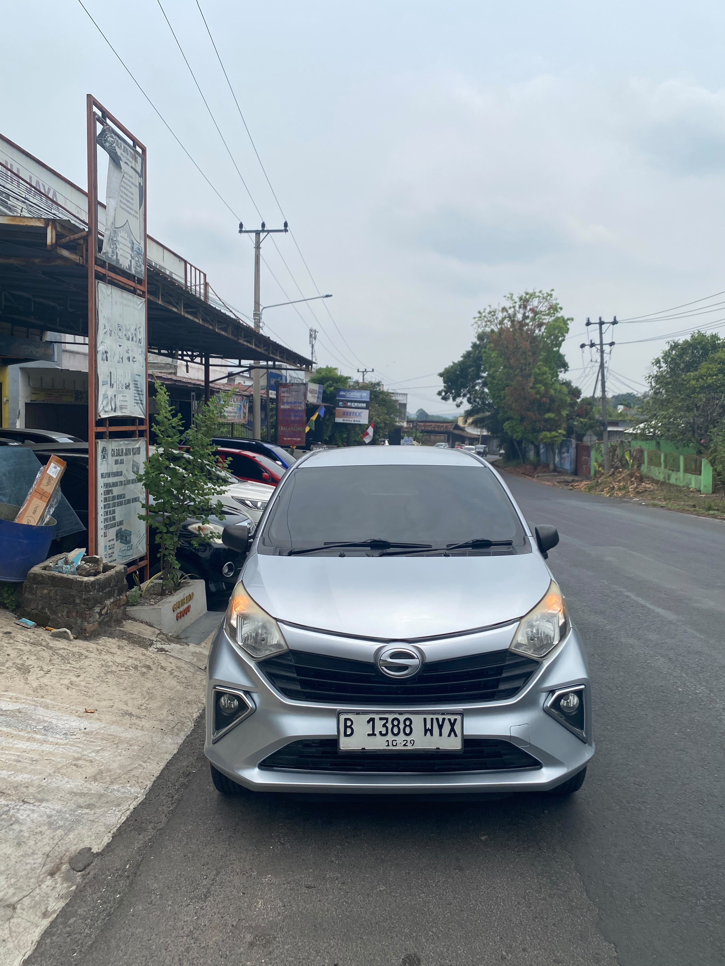 Daihatsu SIGRA D